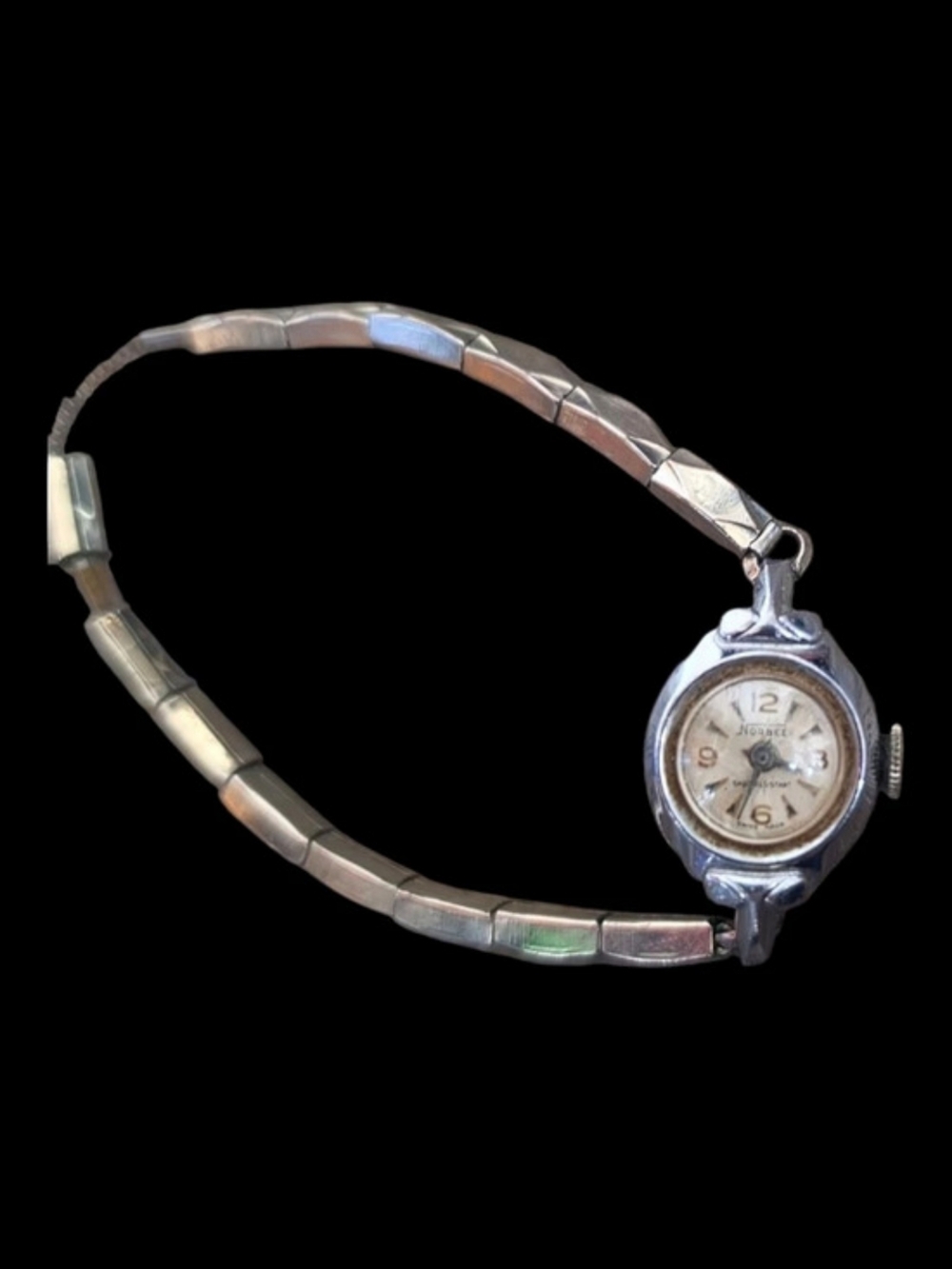 4 Piece Set Of Vintage Watches in Silver & Gold